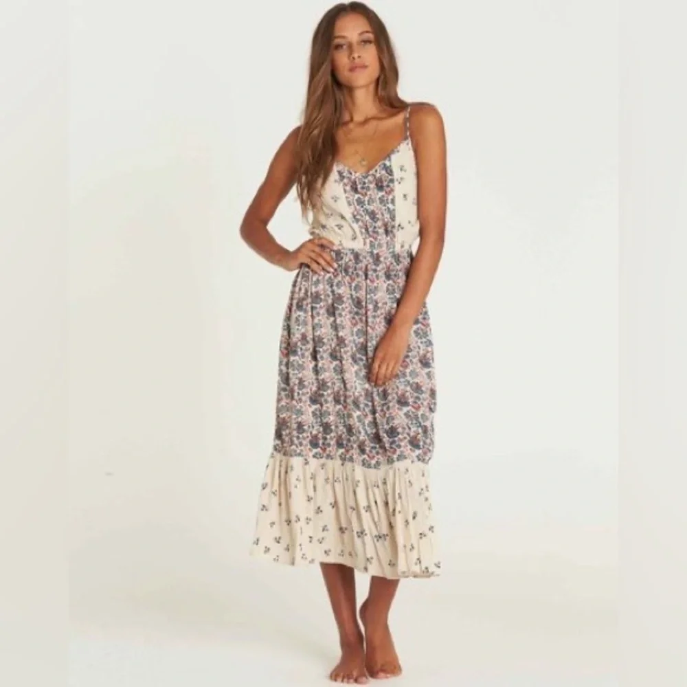 Billabong Meadow Dew Midi Dress 👗 Size Small - Picture 1 of 7